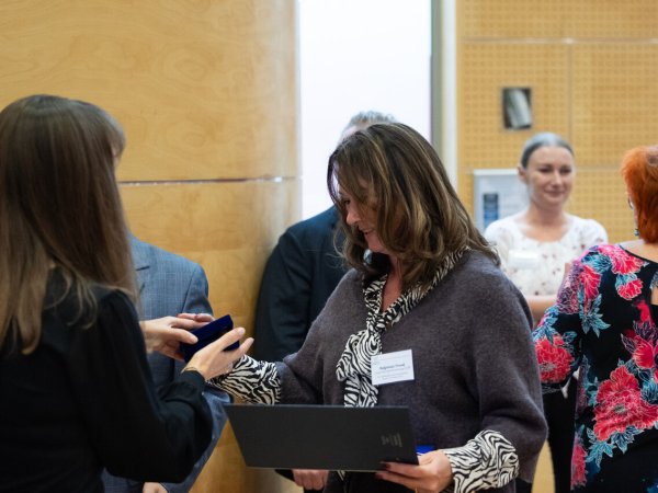 2T8A6203_Easy-Resize.com