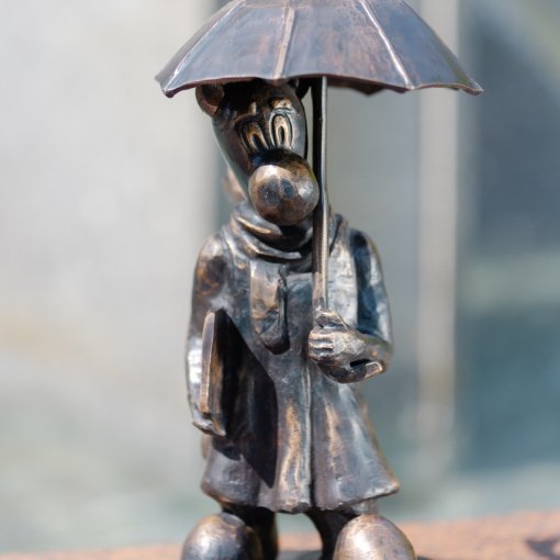 SMNO2490_Easy-Resize.com