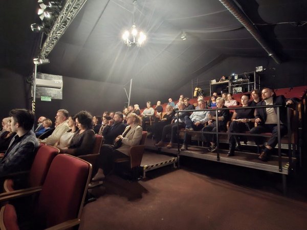 IMG-20251108-WA0000_Easy-Resize.com