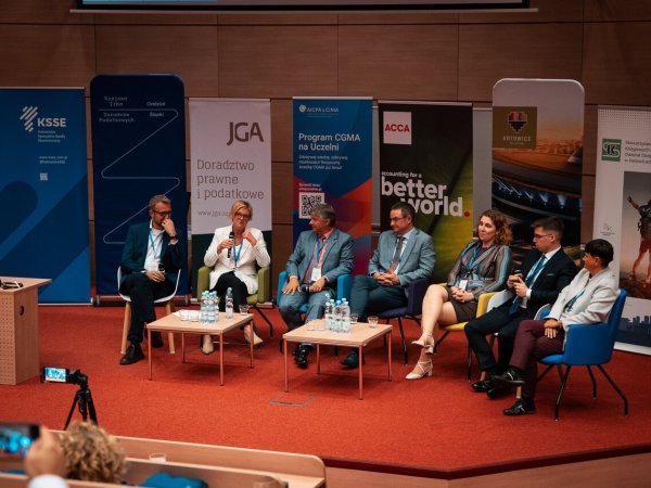 Marcel_Goldmann-30_Easy-Resize.com