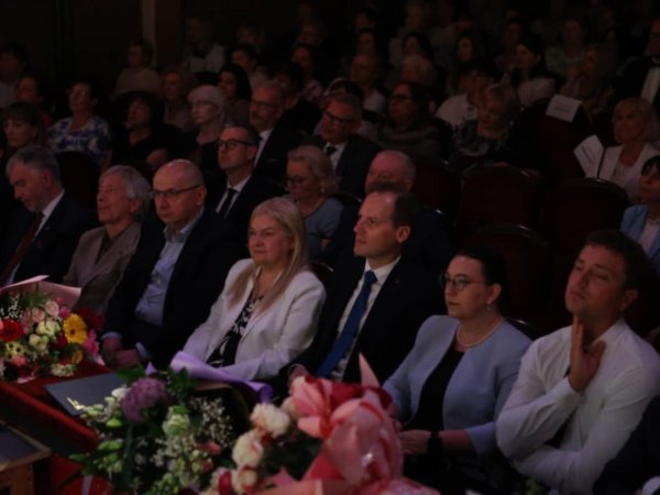 Messenger_creation_5FB4081F-C071-42DB-A9CE-C2AE27F1C429_Easy-Resize.com