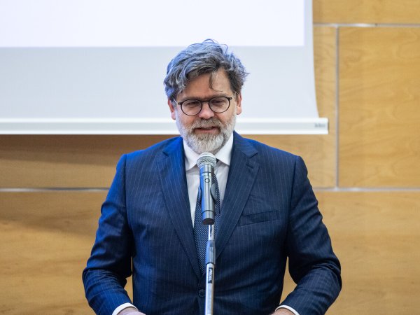 2T8A6237_Easy-Resize.com