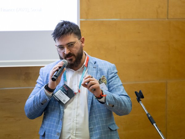 2T8A6633_Easy-Resize.com