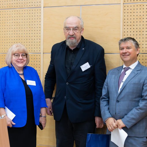 2T8A5881_Easy-Resize.com