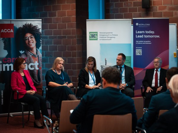 Marcel_Goldmann-57_Easy-Resize.com